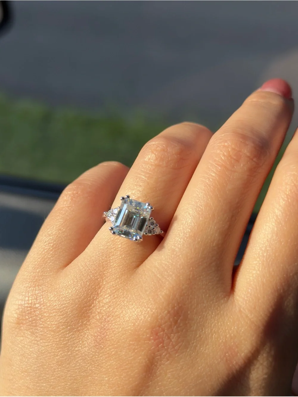 4ct Emerald cut moissanite vvs1 color D engagement ring sz6